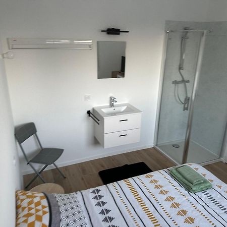 Flat Apartment ดงวิลล์-เลส์-แบงส์ ภายนอก รูปภาพ