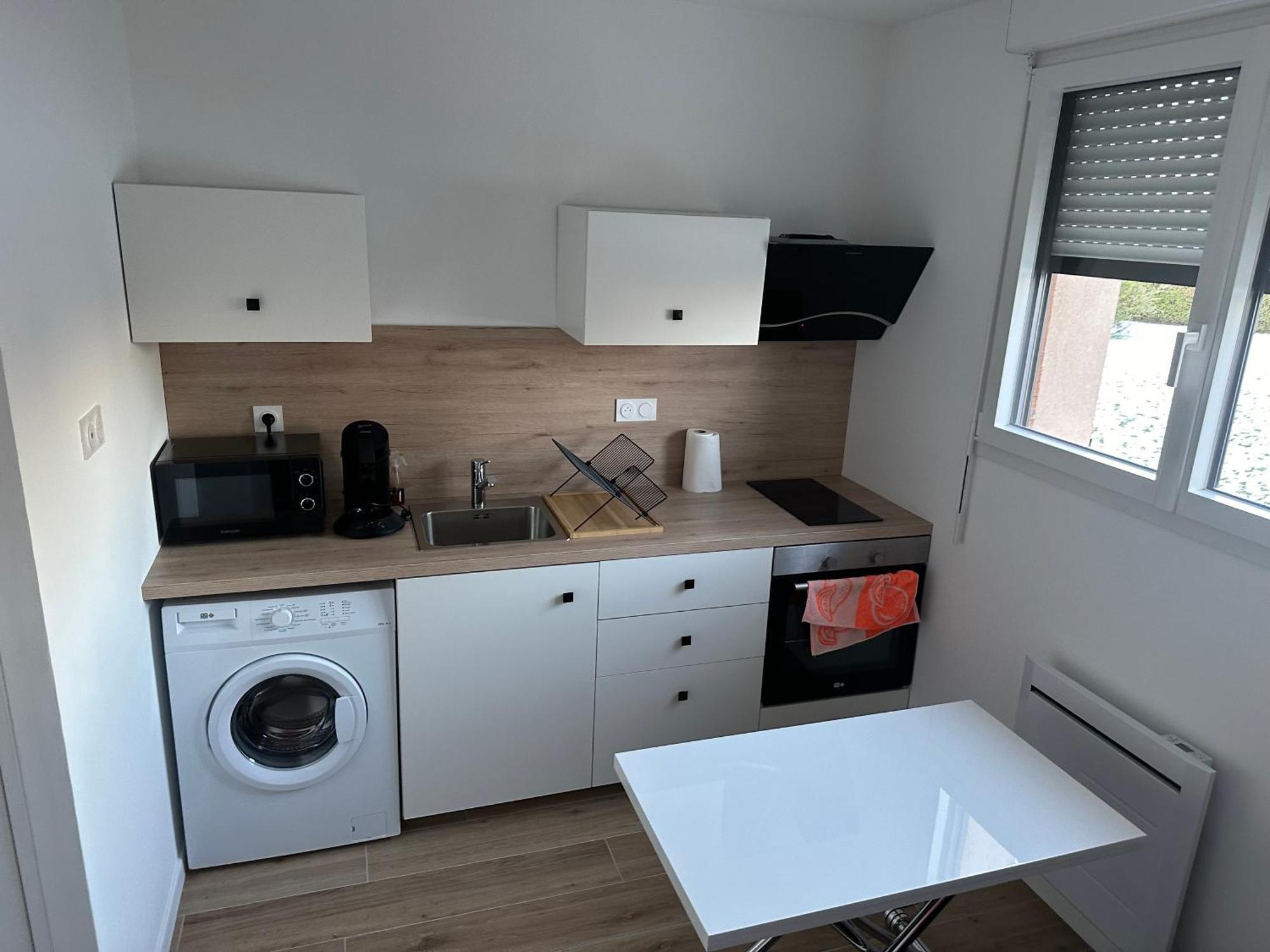 Flat Apartment ดงวิลล์-เลส์-แบงส์ ภายนอก รูปภาพ
