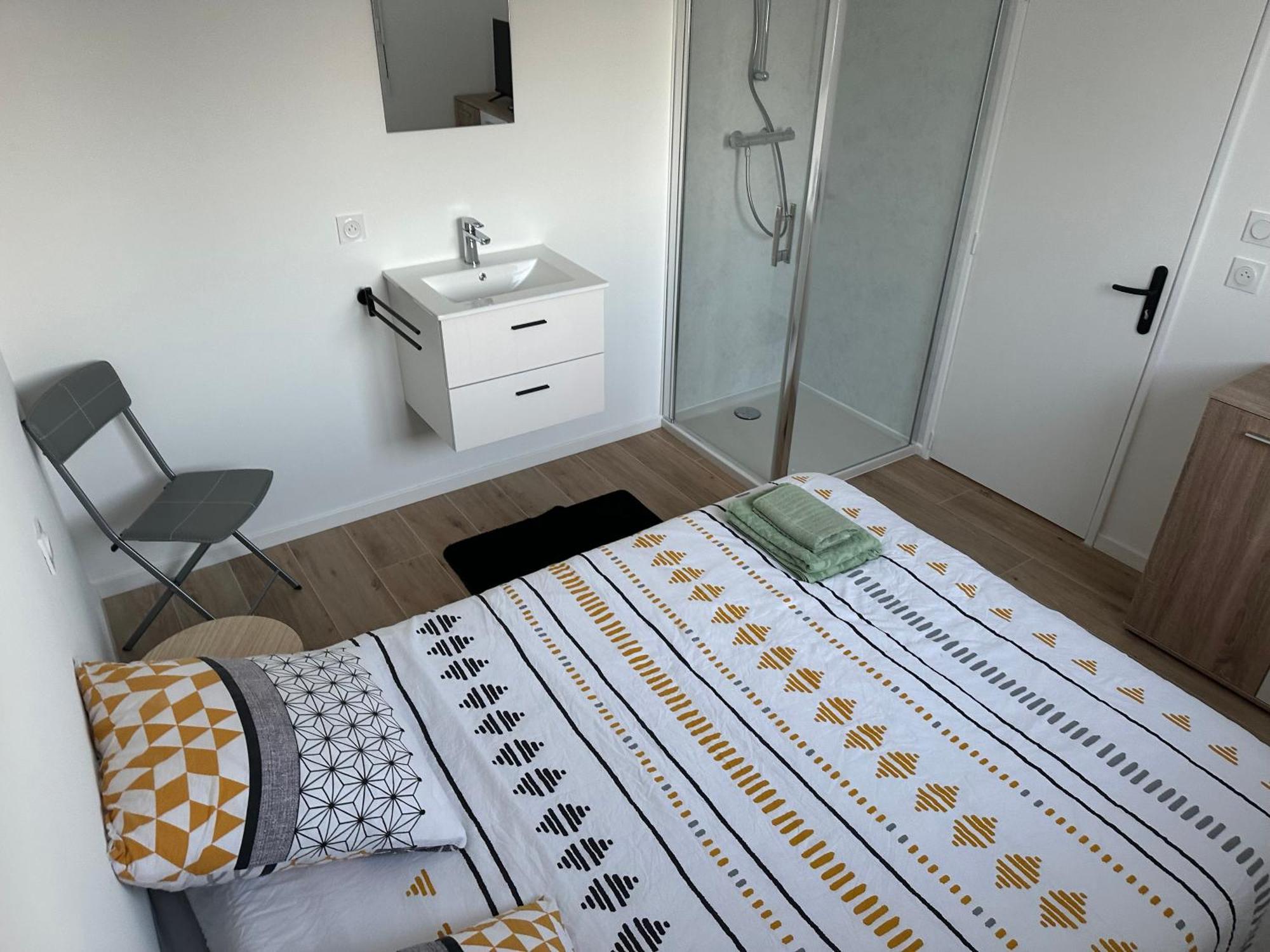 Flat Apartment ดงวิลล์-เลส์-แบงส์ ภายนอก รูปภาพ